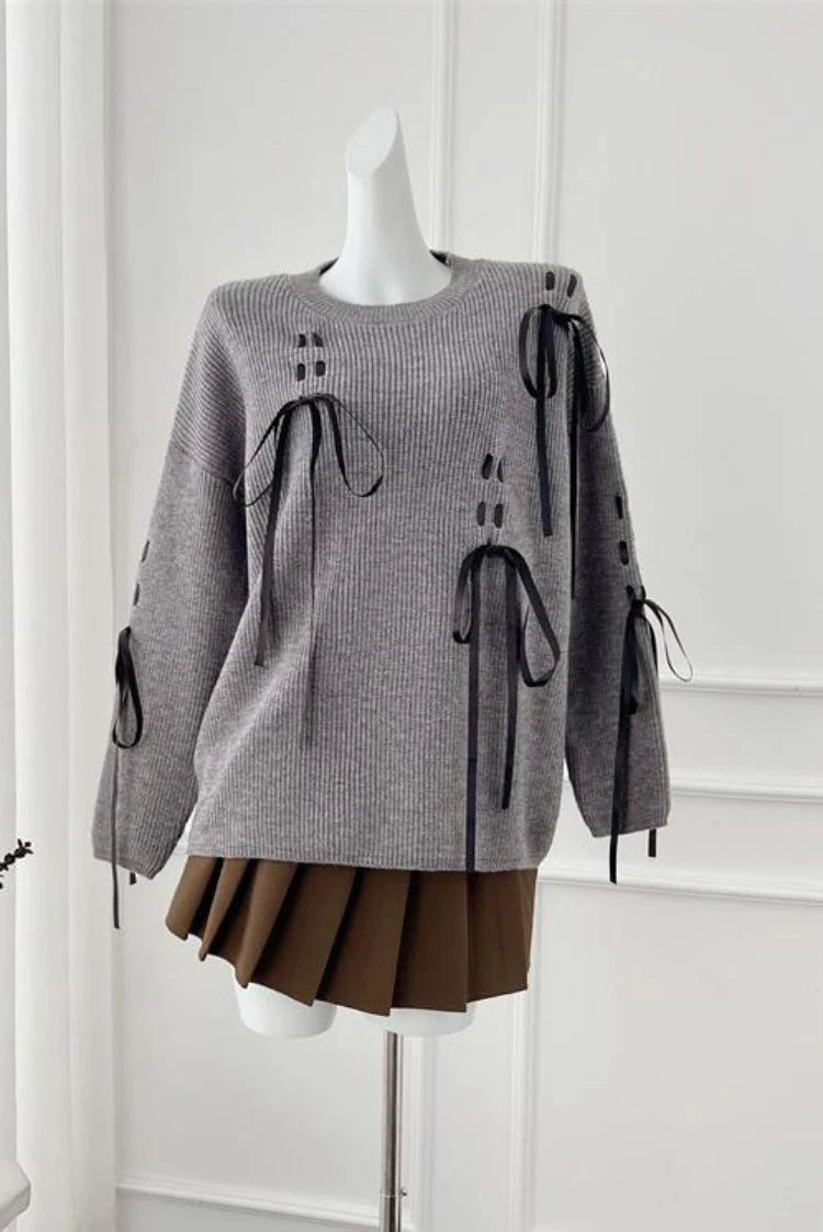 Женский свободный джемпер с вырезом лодочкой цветочной вышивкой