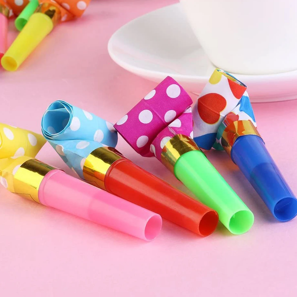 

100Pcs Party Blowouts Whistles Multicolor Kids Birthday Party Favors Decoration Supplies Noice maker Toys Goody Bags Pinata