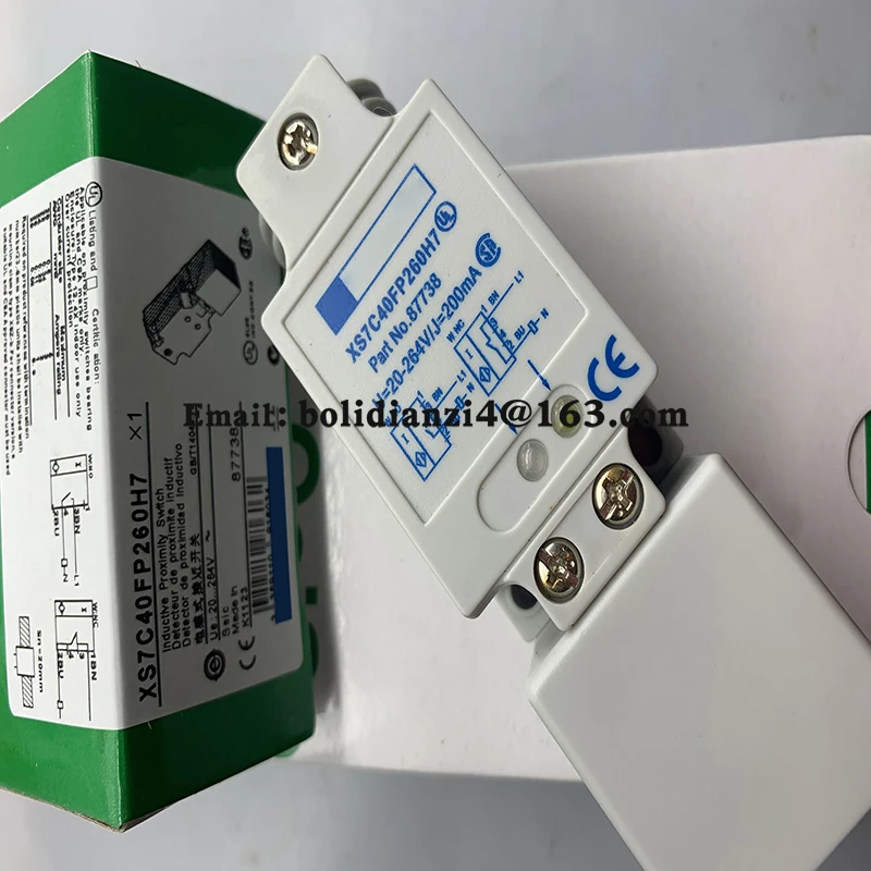 Новый датчик для бесконтактного переключателя XS7C40FP260H7 XS8-C40PC440 XS8C40PC440 XS8D1A1PAL2 XS8D1A1NAL2