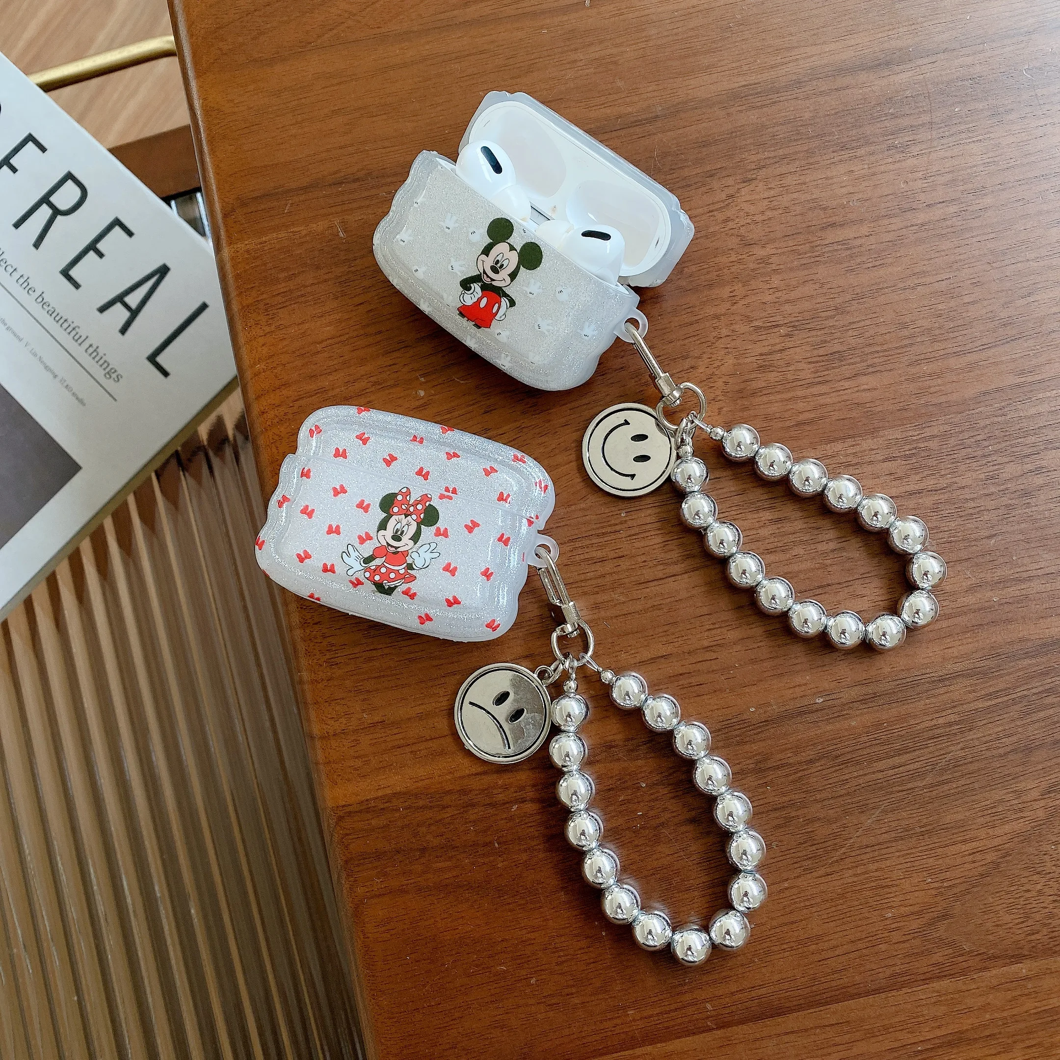 

Disney Family Minnie Mickey Bracelet Bluetooth-compatible Earphone Set PC Hard Earphone Case for AirPods 1 2 Pro 3 Pro2 Cover