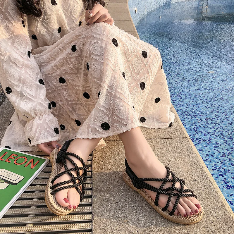 Women Sandals NEW Fashion Summer Shoes Woman Flat Sandals Hemp Rope Slip-on Gladiator Sandals Non-slip Beach Chaussures Femme