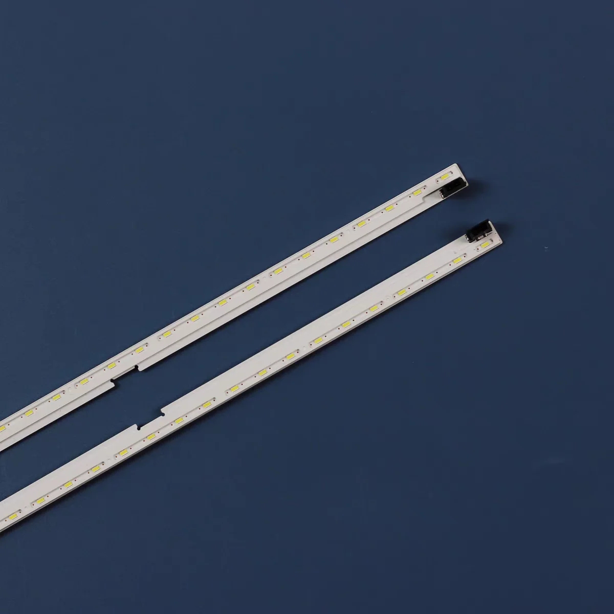 Комплекты Светодиодные панели телевизора CSOT-55LH65-LR BOE-55UH61-LR Полосы подсветки LG INNOTEK 55LH65 L R-TYPE 1707PKG SJC 126EA REV10 151012   Ф (art.: 3920cd458998d) - 3920cd458998d