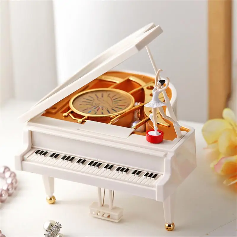 

New Romantic Classic Piano Model Music Box Dancing Ballerina Hand Crank Musical Boxes Birthday Wedding Love Gift Home Decoration