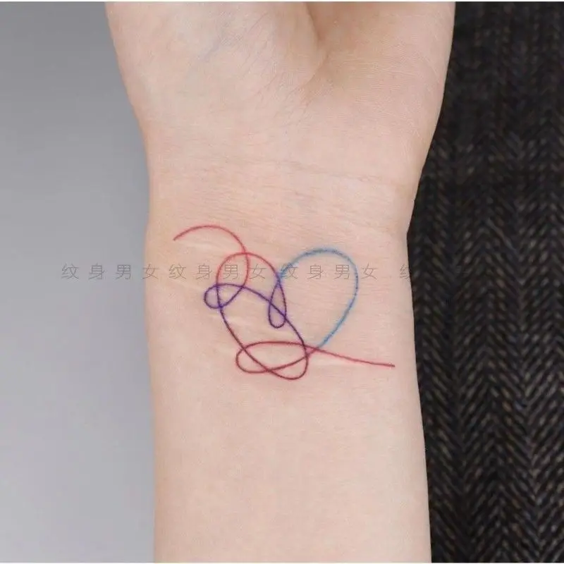 

Gradient Line Heart Tattoo Stickers Women Men Arm Temporary Tattoos Y2K Fake Tattoo Tatto Tatoo Cute Art Tatuaje Festival Man