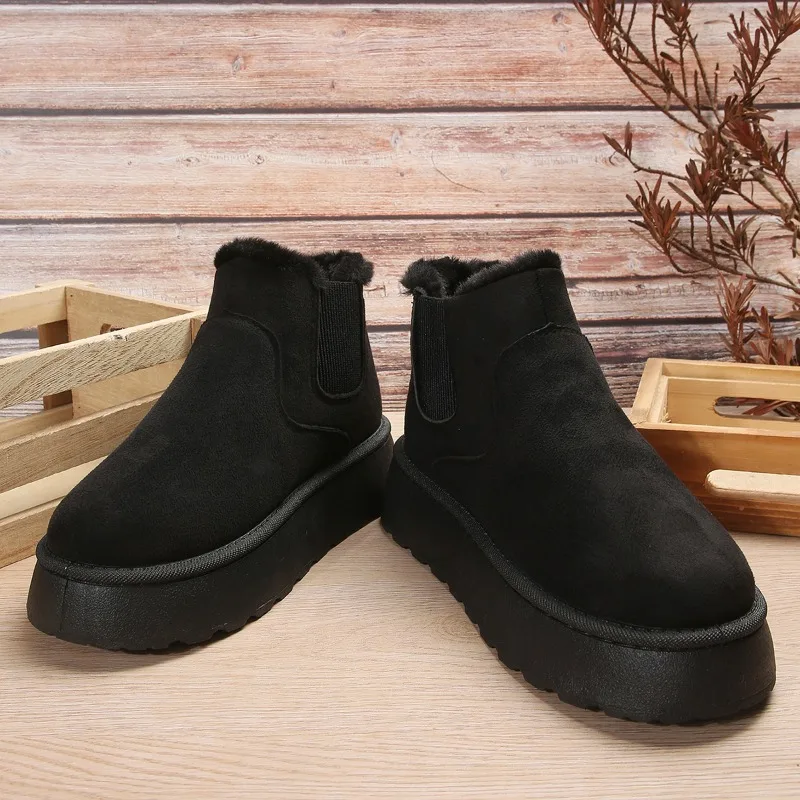 Ботинки женские на толстом каблуке