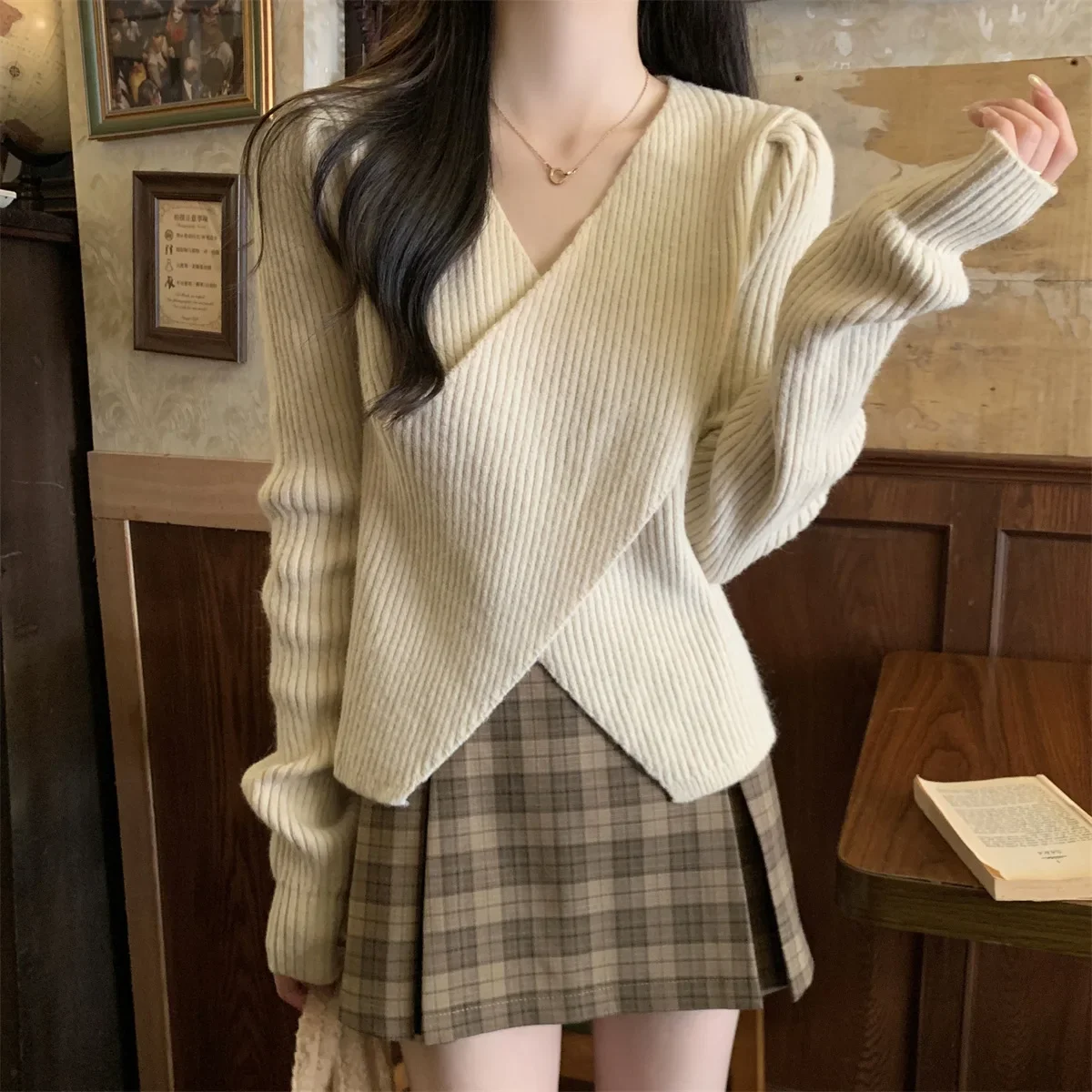 2023 Новое поступление осень/зима корейский стиль элегантный V-образный вырез