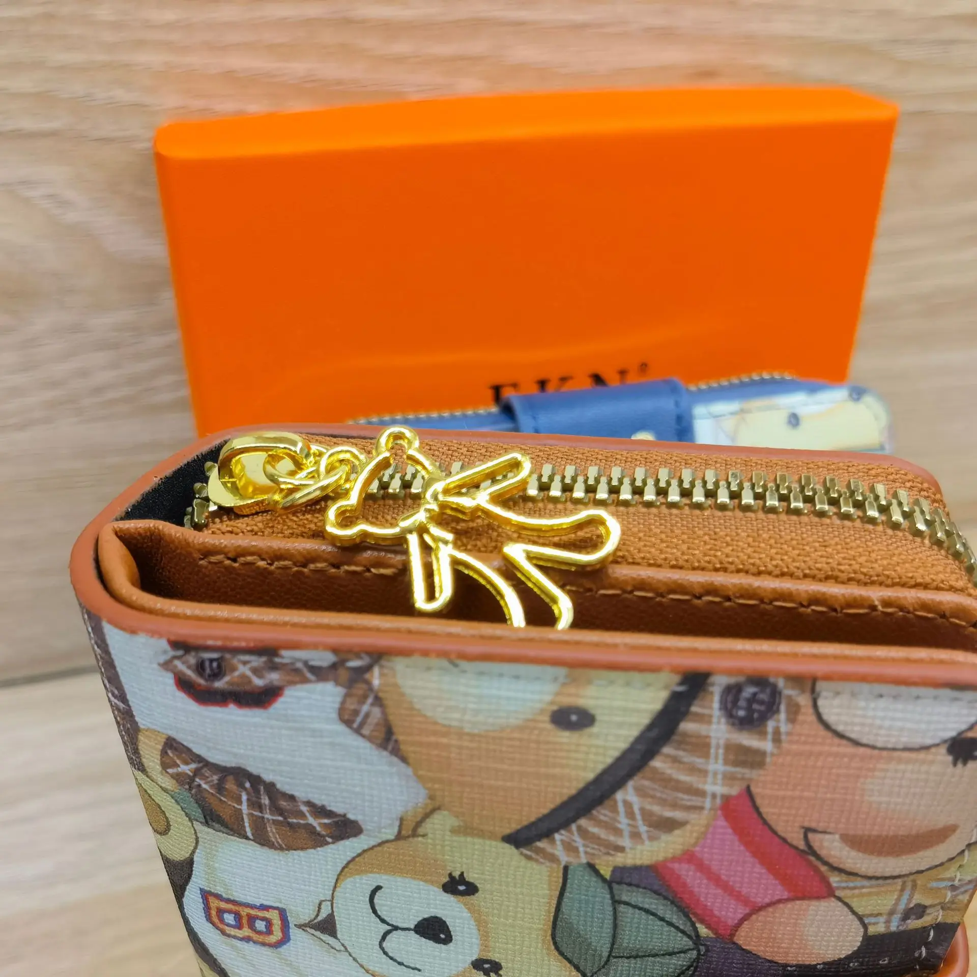 Little Bear Wallet Women's Short Change Bag Multi Card Anti demagnetization Fashion Printing Money Card Integrated Card Bag