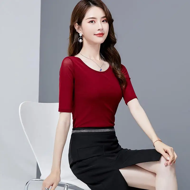 Черный сетчатая футболка из полиэстера