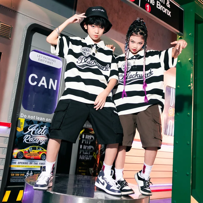 

Детская одежда в стиле хип-хоп, футболка-поло в полоску, топ, черные, коричневые повседневные летние шорты-карго для девочек и мальчиков, костюм для джазовых танцев, одежда
