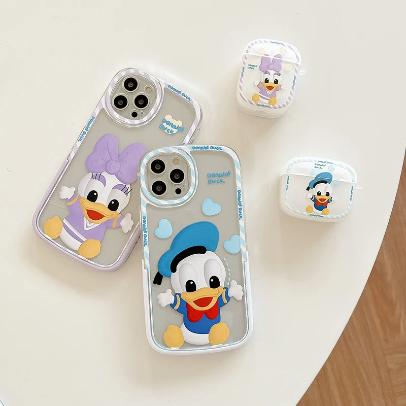 

Disney Color Stand Soft Shell Donald Duck and Daisy Phone Case for iPhone 11 12 13 pro MAX X XR XS for AirPods 1 2 3 pro cvoer