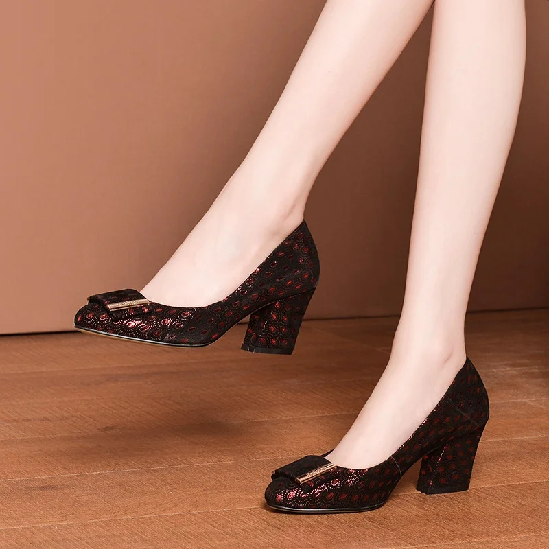 ZVQ Office Women Pumps Genuine Leather 2022 Autumn New Fashion Round Toe High Heels Slip-on Shoes Drop Shipping Size 33-40