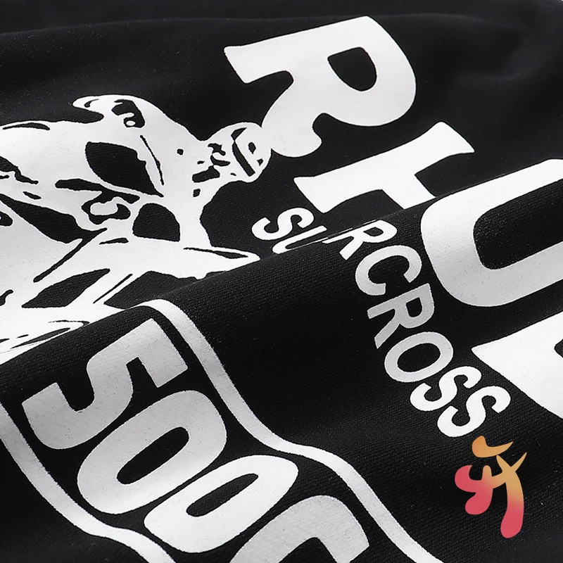 Рисунок 3 - Осенне-зимние модные новые толстовки