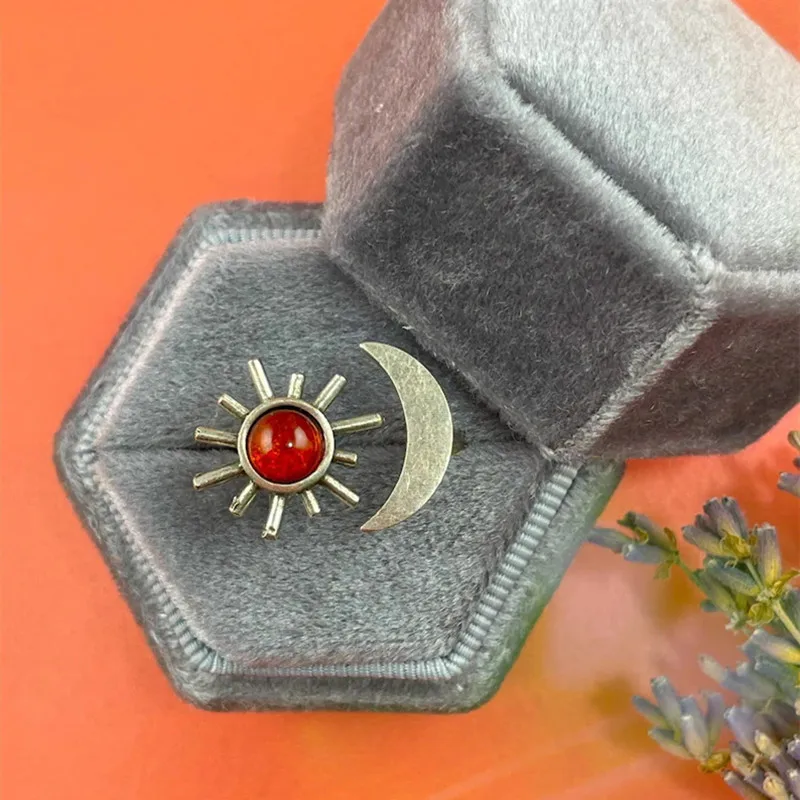 

Fashion Red Crystal Sun and Moon Ring Vintage Women Adjustable Rings Unique Girl Gift Party Jewelry Drop Ship