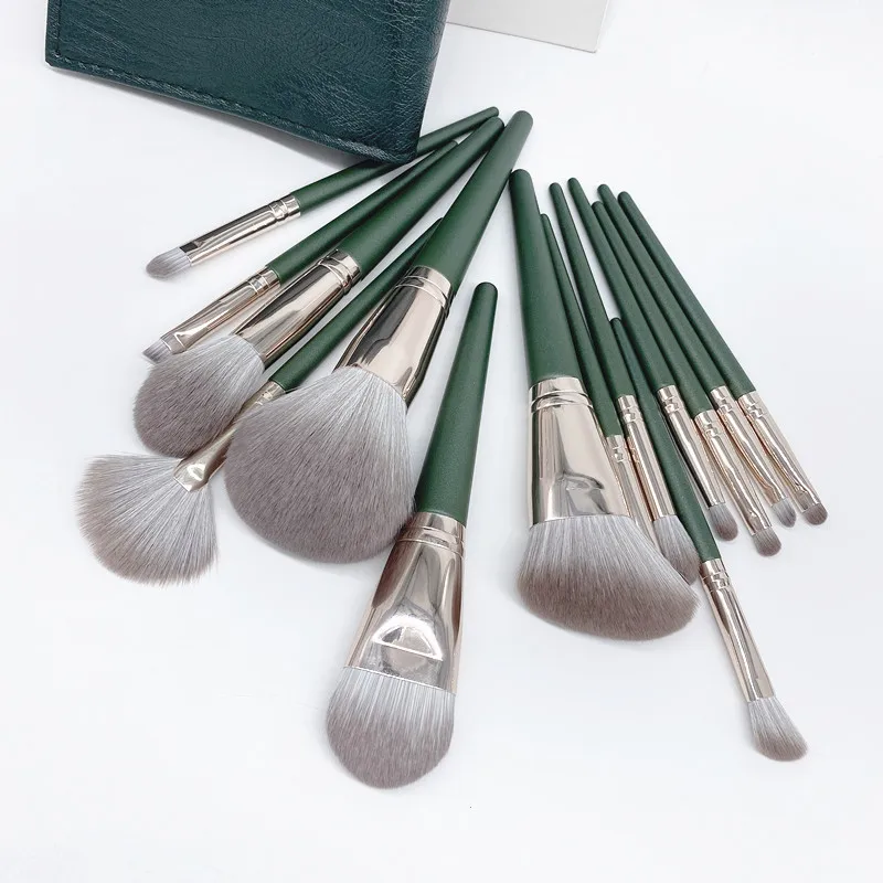 Набор кистей для макияжа Женский инструменты растушевки нанесения основы под