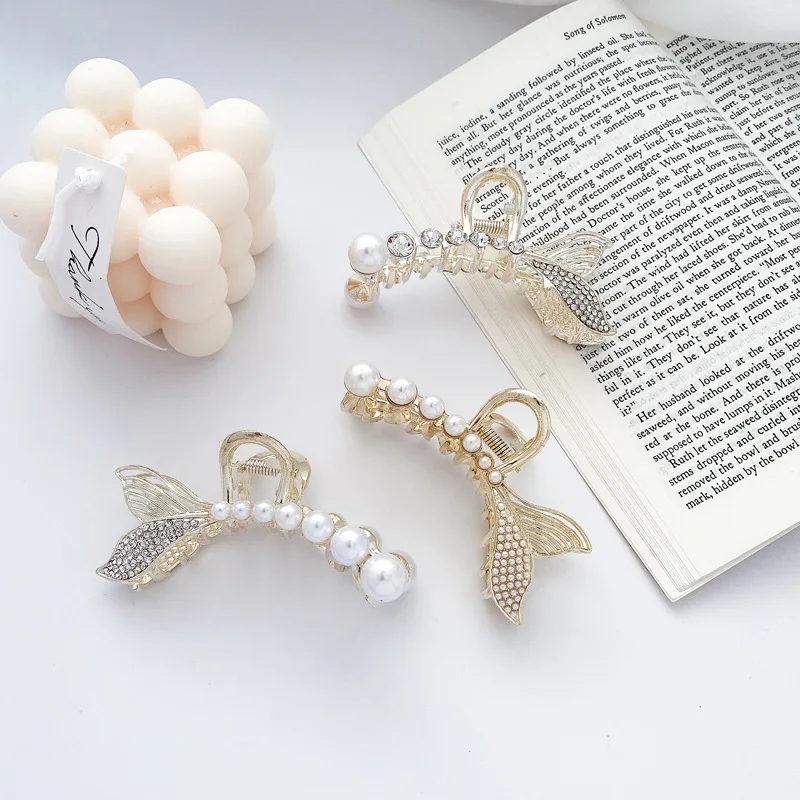 

Mermaid Clip Hair Clips for Women Temperament Pearl Metal Shark Accessories Girls Accessory New Headwear Apparel
