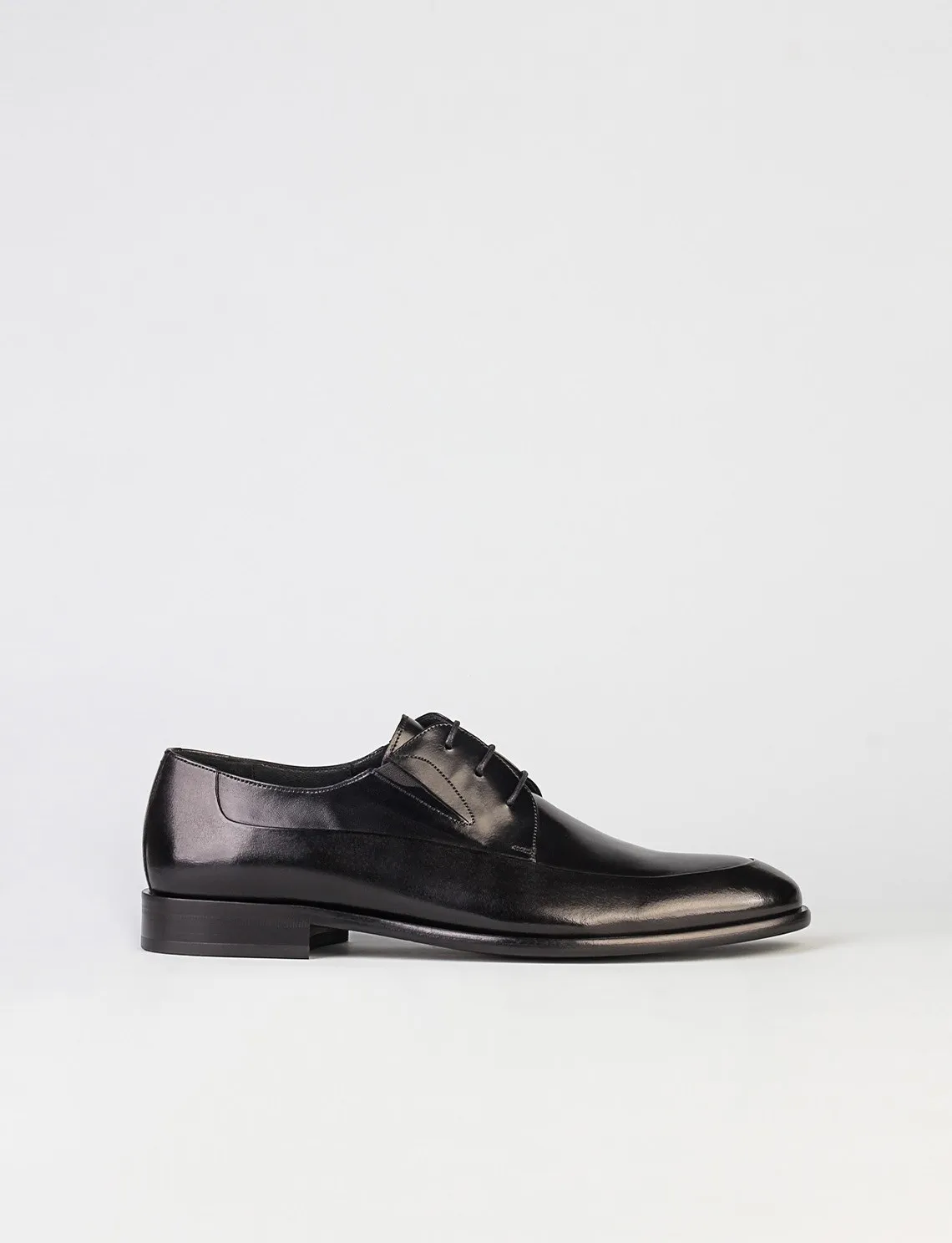 

Genuine Leather Black Lace-Up Men Classic Shoes