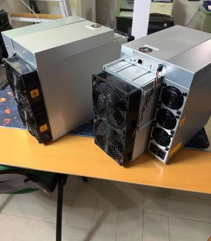 BITMAIN ANTMINER S19 XP 140TH - SHA-256 Bitcoin Miner - Высокоэффективный 21,5 Дж/TH, 3010 Вт с блоком питания