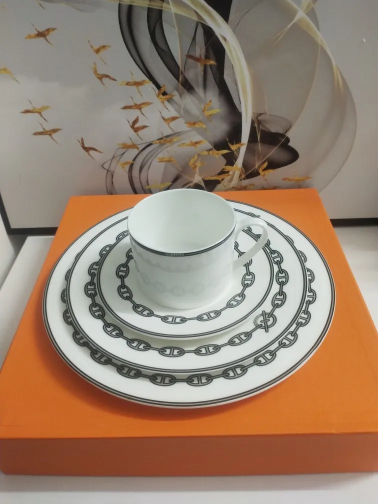 

New coffee cup household bone china cup and plate four piece set European dinner plate set steak plate salad plate