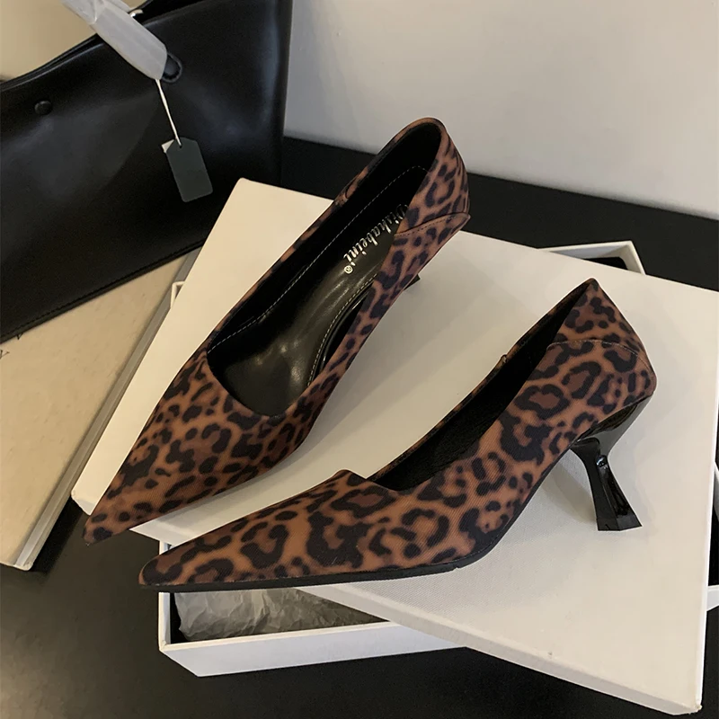 ZOOKERLIN/2025 летние новые женские туфли-лодочки на высоком каблуке пикантные