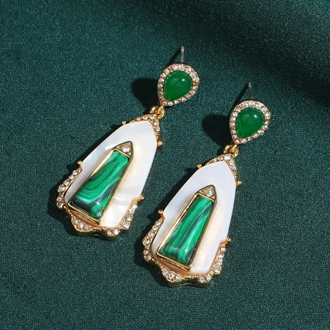 Серьги-капельки STALAIT из меди с зелёным агатом и гибискусом