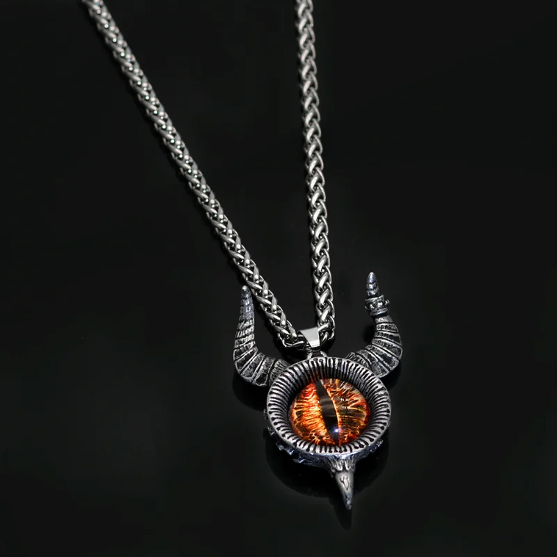 

Domineering Punk Hip Hop Necklace New Men's Fashion Retro Devil Eyes Pendant Necklace Vintage Creative Personality Jewelry Gift