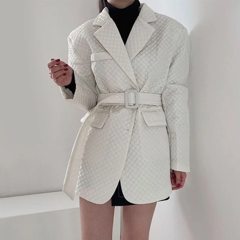 Autumn and Winter  2021  Women Jacket Retro Lapel Three-dimensional Geometric Diamond Loose Suit Cotton Lining Jacket with Belt