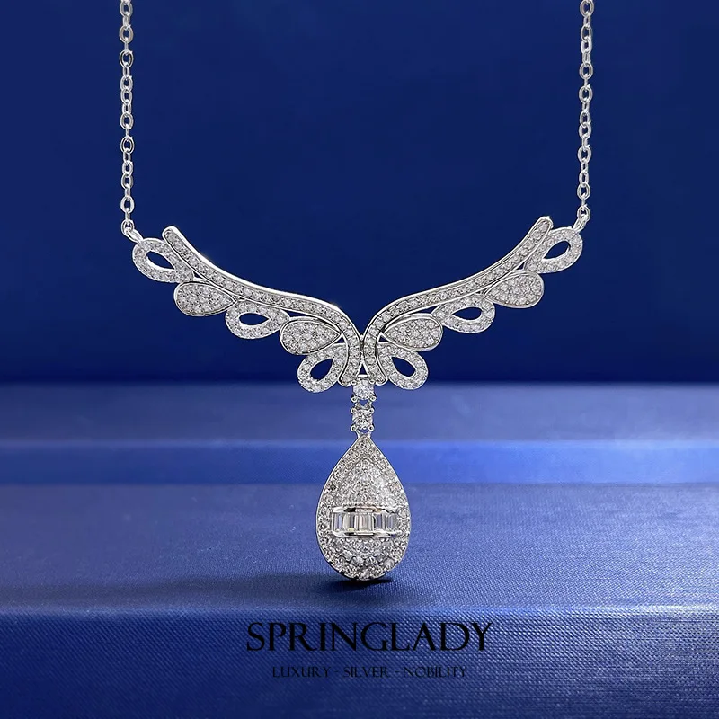 

Женское ожерелье из серебра 2023 пробы с бриллиантами