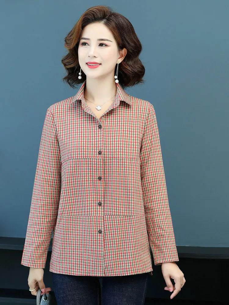 Женская хлопковая рубашка в красно-зеленую клетку с отложным воротником