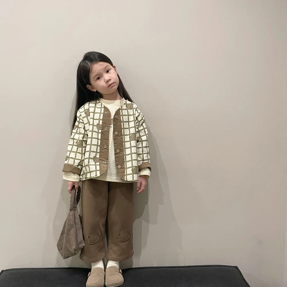

Girl Cute Exquisite Cartoon Bear Vest Fashion Plaid Sleeveless Reversible Coat Baby Boy O-neck Cotton Full Sleeves Cardigan