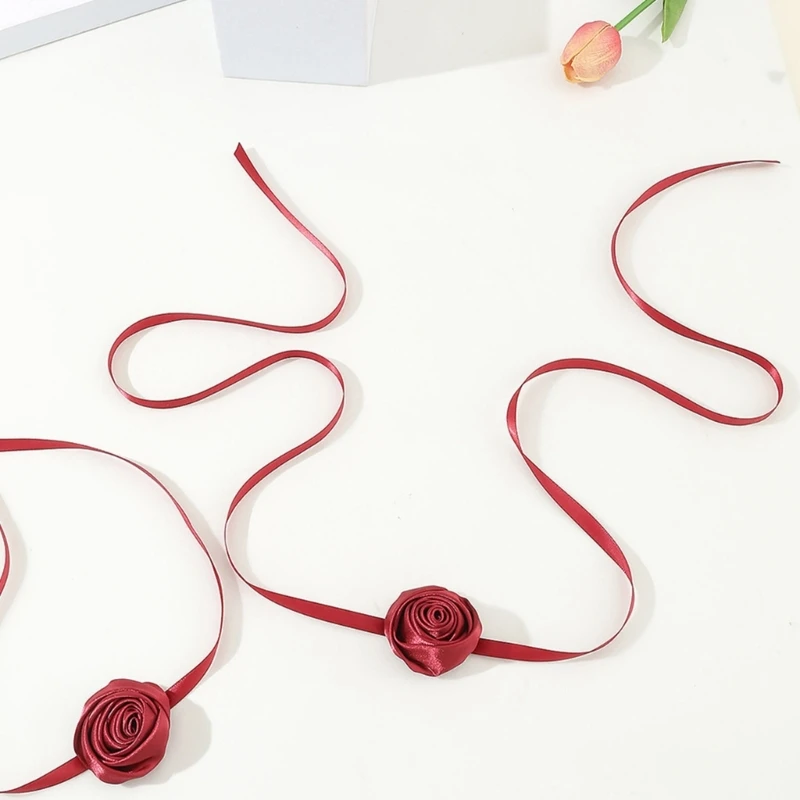 Сексуальное простое колье-чокер с длинной лентой и цветком розы