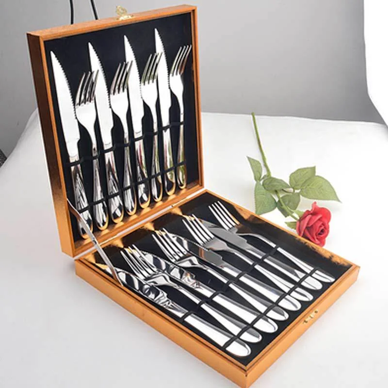 

Luxury Complete Cutlery Organizer Box Travel Western Christmas Stainless Steel Spoon Fork Knife Breakfast Vaisselle Tableware