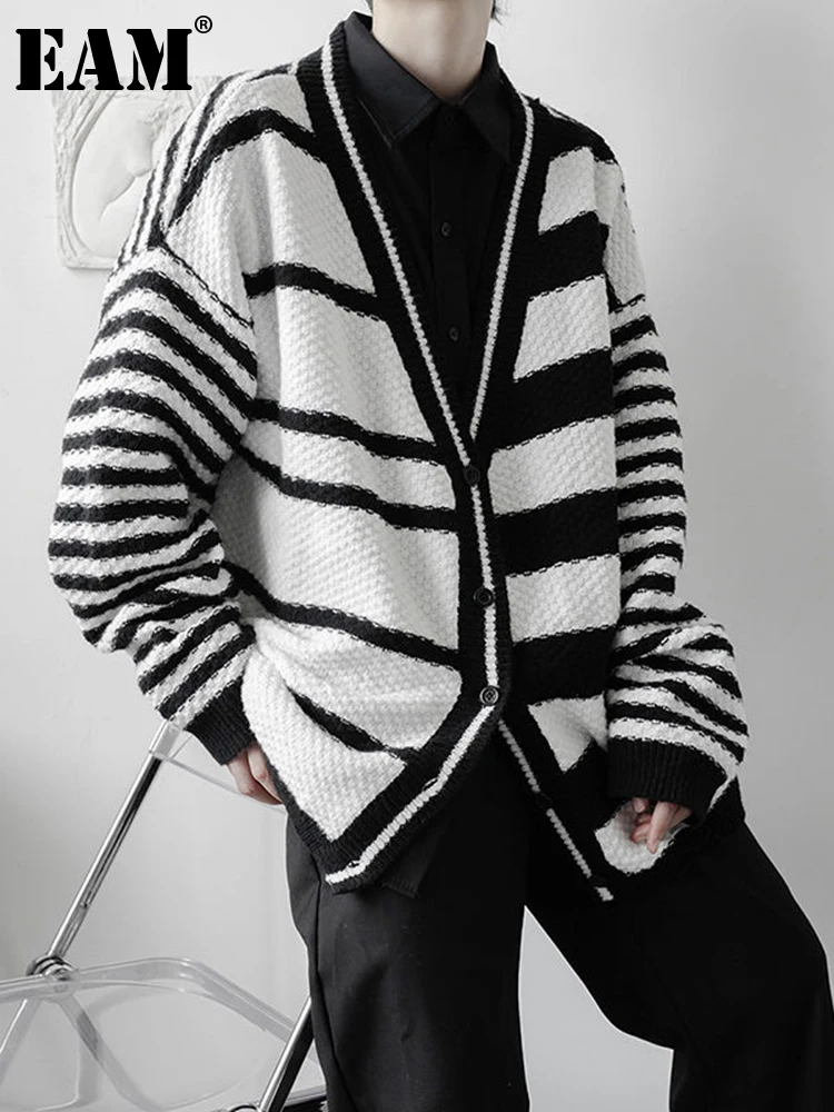 

[EAM] Striped Big Size Knitting Cardigan Sweater Loose Fit V-Neck Long Sleeve Women New Fashion Tide Autumn Winter 2023 1DF0839