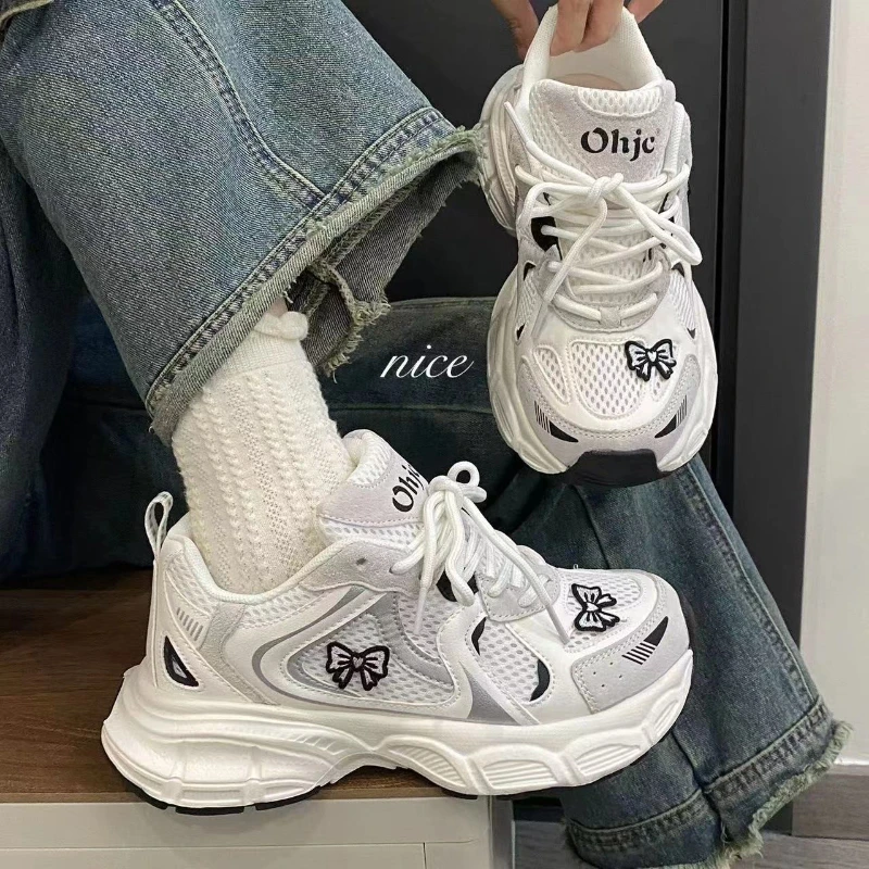 

New Design White Chunky Shoes for Women Running Shoes Lightweight Girls Sports Shoes Breathable Daddy Sneakers