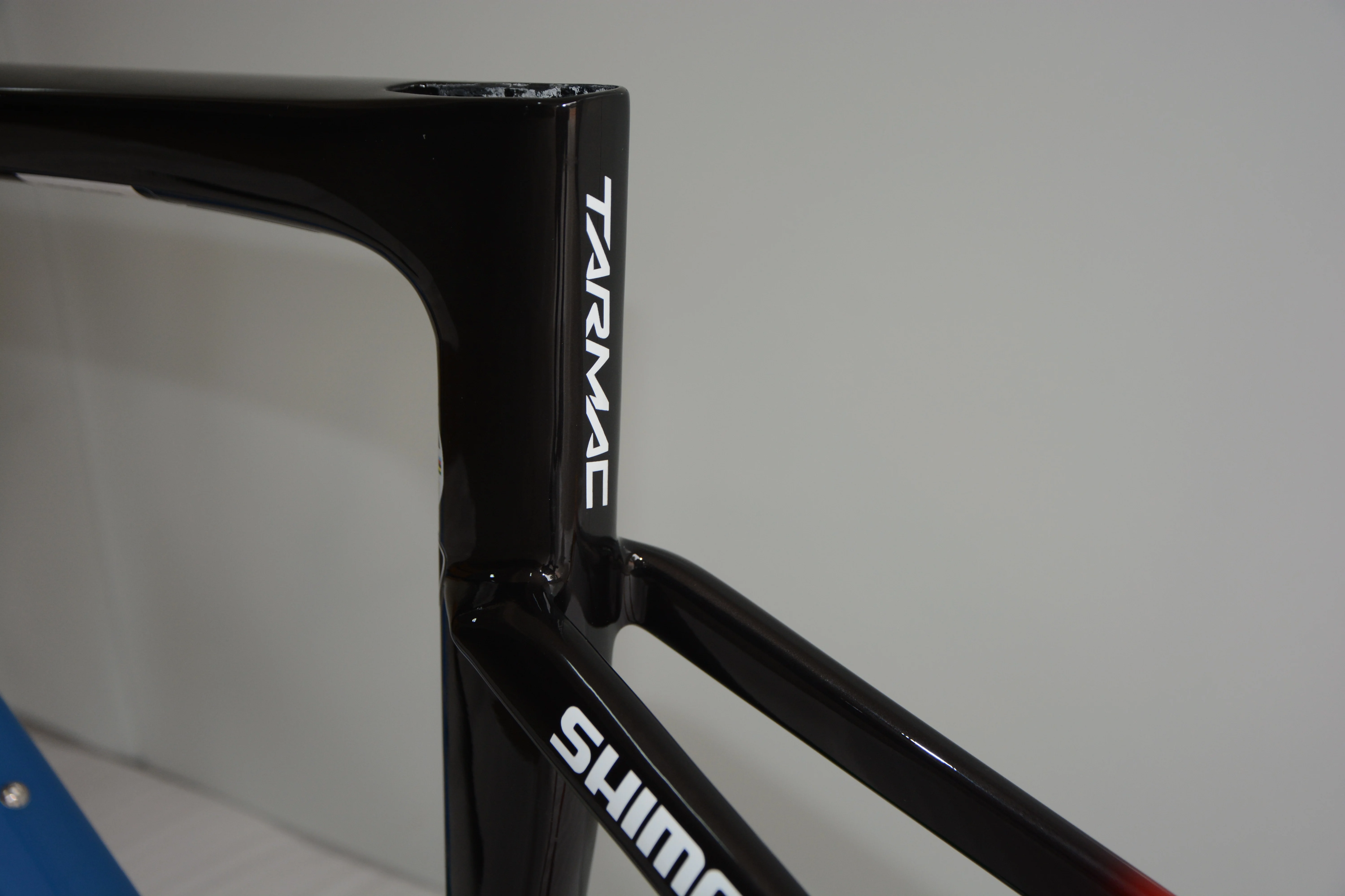 

Карбоновая рама SL7 для дорожного велосипеда, суперлегкая, жемчужно-белая, с глянцевым покрытием, подходят для обоих групп DI2 700C