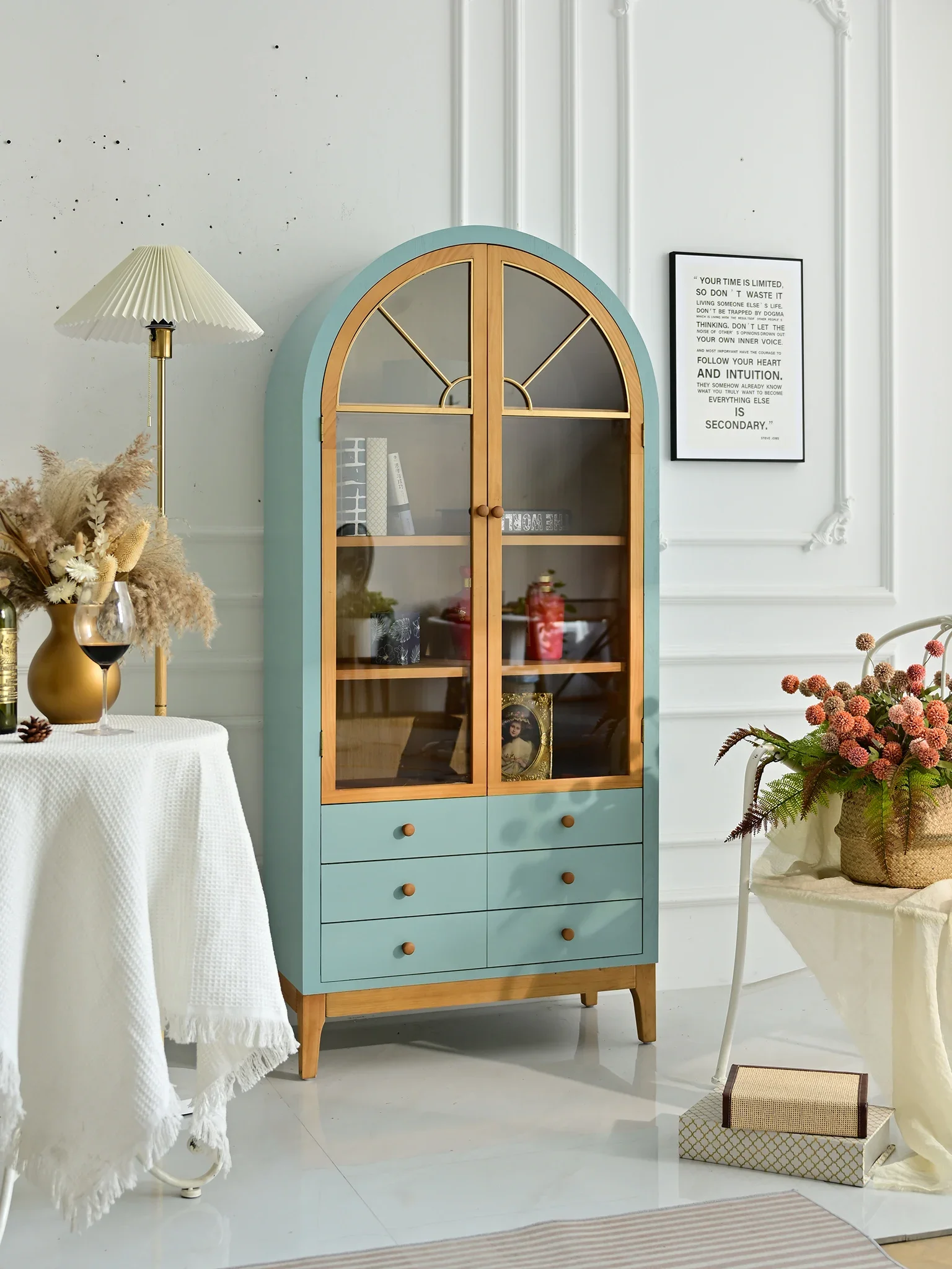 Французский Ретро Шкаф для столовой из массива дерева на боковой стене изогнутый