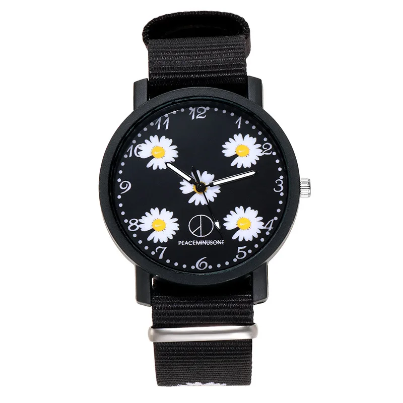 Korean version of the tide brand luminous little Daisy watch female student couple college sail cloth belt quartz watch clearanc