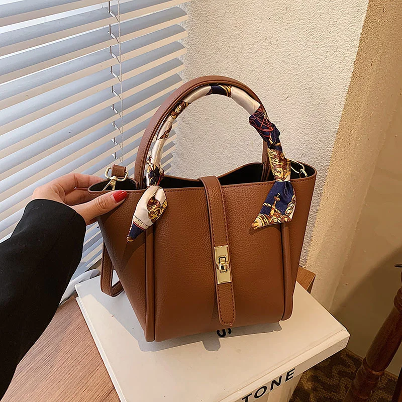 

Женская сумка, новый модный однотонный шелковый шарф, сумка-ведро, портативная вместительная сумка-мессенджер на одно плечо