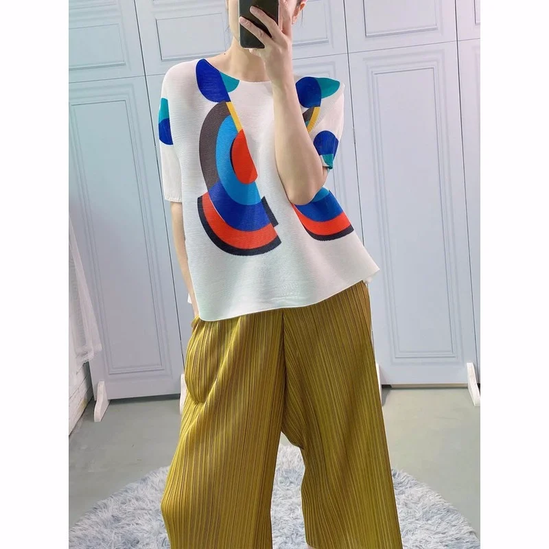 

Fashion loose design round collar pleated T-shirt women's new simple thin section thin wild top 2022 summer o neck t shirt