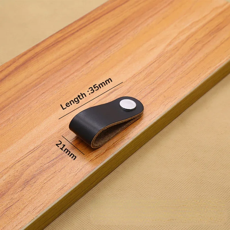 Мебельные ручки из цинкового сплава Muebles