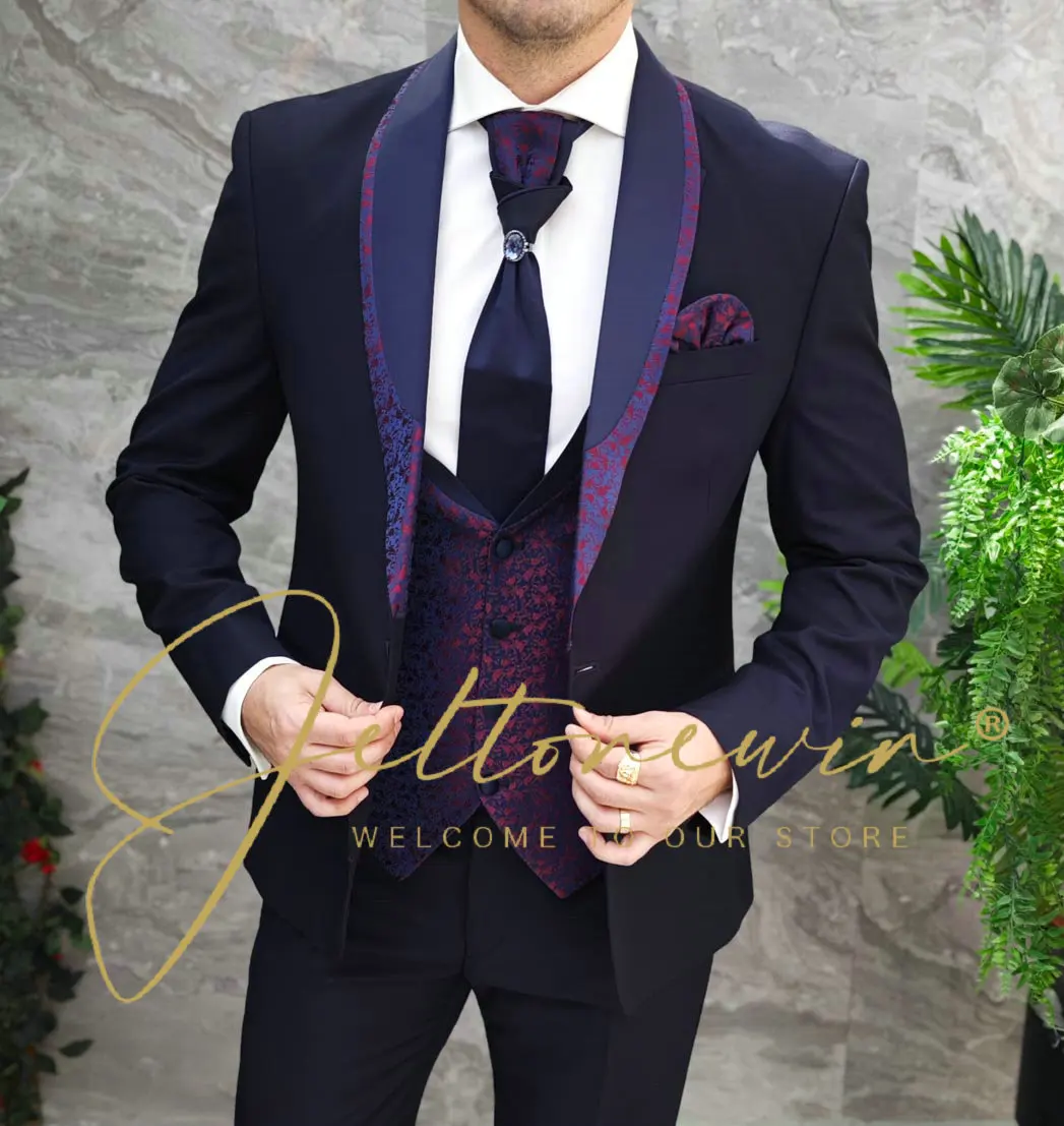 Мужской костюм тонкий из трех предметов деловое банкетное платье свадебный