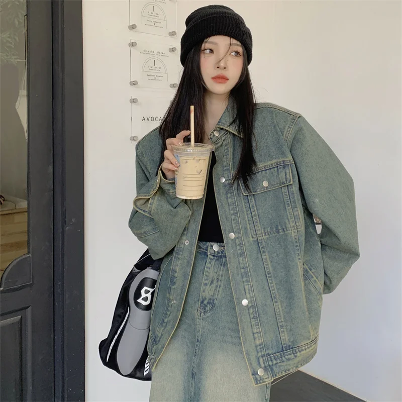 

2023 New Women's Spring Denim Jacket Single Breasted Retro Washed Shoulder Pad Looks Thin Free Shipping