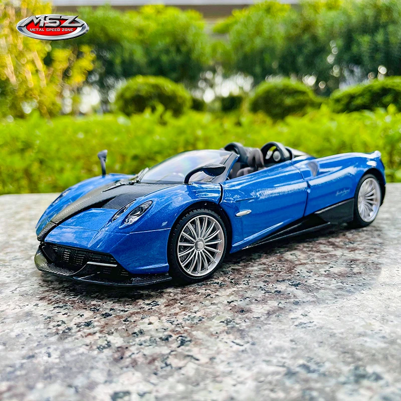 Модель гоночного автомобиля Pagani Huayra Roadster MSZ, 1:24, синяя,  Детская Игрушечная машина, литой под давлением, игрушечный автомобиль со  звуком и светом, подарок для мальчика | AliExpress