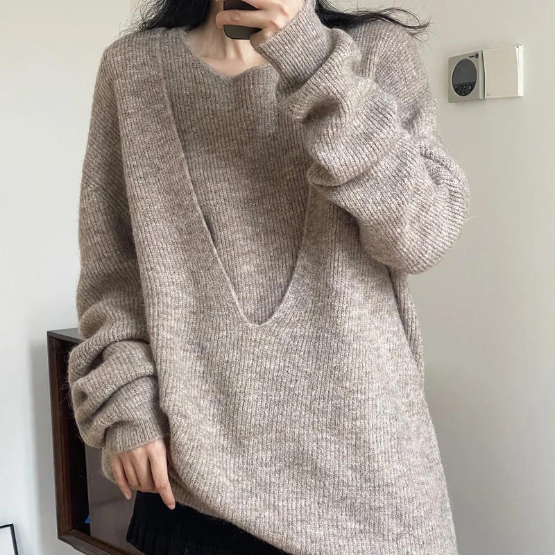 

2023 Autumn and winter women's casual solid color V-neck long-sleeved loose sweater + round neck sleeveless knitted vest suit