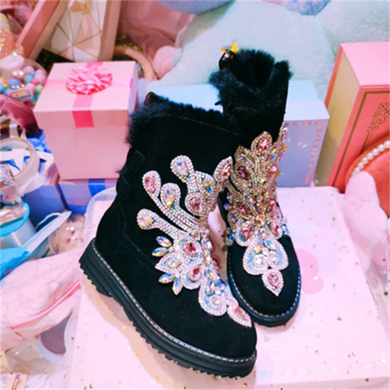 

Fur Siamese Leather Thick Sole Mid-Cylinder Handmade Diamond Casual Snow Boots Cotton Shoes Martin Boots 35-42