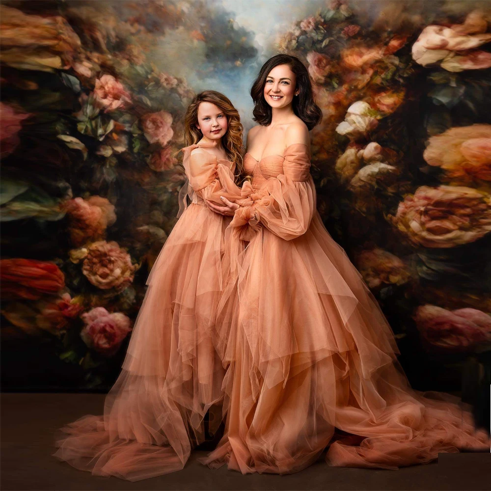 

Light Orange Long Sleeve Off Shoulder Mom and Me Matching Dresses Birthday Dresses 2023 Family Photoshoot Mother and baby Gown