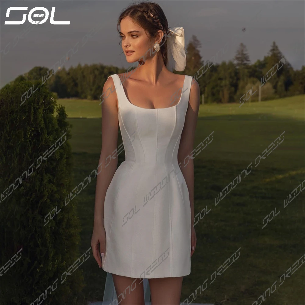 Женское праздничное короткое платье без рукавов с квадратным вырезом