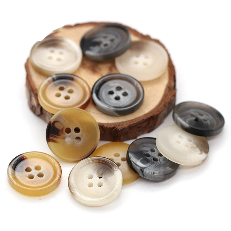 30 пуговиц. пуговицы 15мм. пуговица бронза 30 мм. пуговицы "серые". бельевая пуговица.