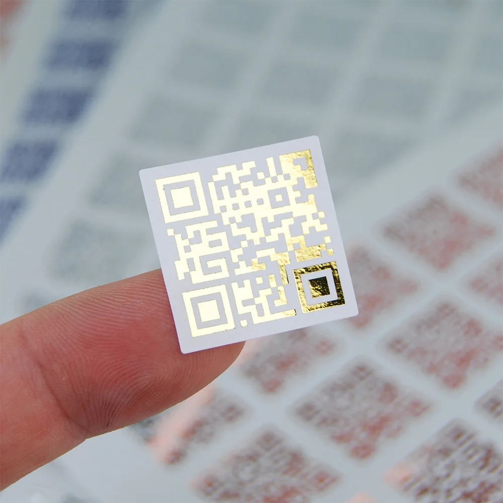 

Золотые наклейки с QR-кодом 50 шт