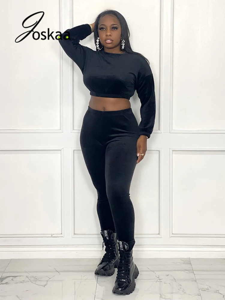 

Joskaa Casual Sweatsuits Solid Velvet Long Sleeve Crop Top and Pants Matching Two Piece Set Women Outfits Winter 2021 Tracksuit