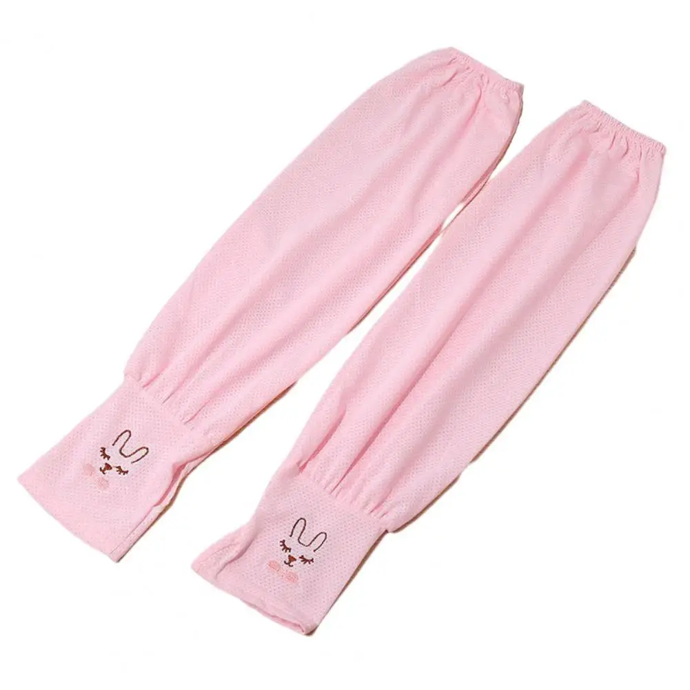 

1 Pair Excellent Women Arm Wraps Bunny Embroidery Summer Cycling Arm Sleeves Sweat Absorption Sunscreen